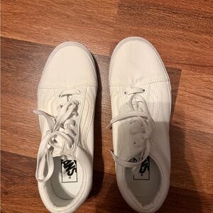 Vans women Classic White Sneakers